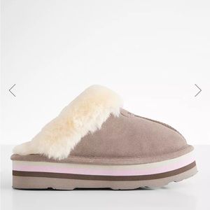 Retro Loki Leather Slipper